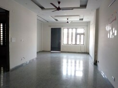 2 BHK Builder Floor For Rent in Sushant Lok III