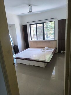 2 BHK Apartment For Rent in Brahma Exuberance
