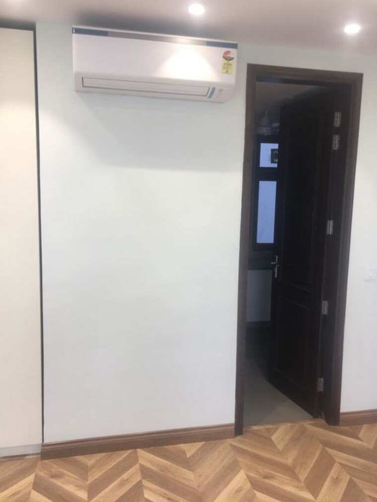 Room, sector 56 4 Bedroom 500 Sq.Yd. Builder Floor In Sector 56 Gurgaon 10361025