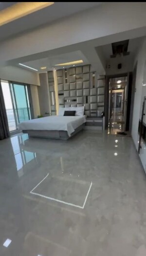 Bedroom in 5 BHK Apartment at Mayfair The View, Vikhroli West – for Sale