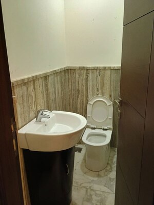 Bathroom in 3 BHK Builder Floor at Defence Colony – for Rent