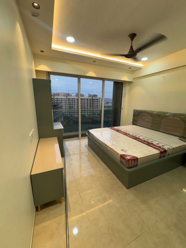 Bedroom, embassy-one-thane 3 Bedroom 1140 Sq.Ft. Apartment In Panch Pakhadi Thane 10361073