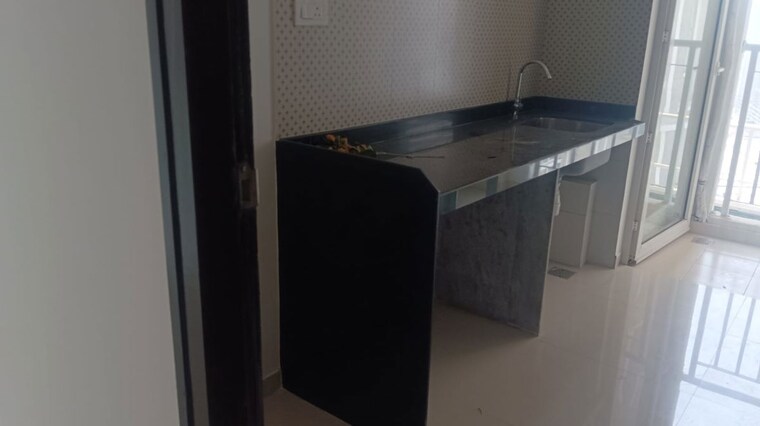 Room, lodha-amara-tower-24-and-25 2 Bedroom 722 Sq.Ft. Apartment In Kolshet Road Thane 10361075
