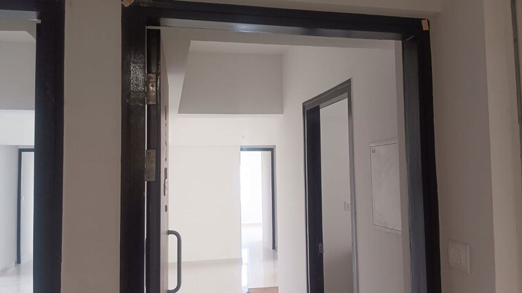 undefined, lodha-amara-tower-24-and-25 2 Bedroom 722 Sq.Ft. Apartment In Kolshet Road Thane 10361075