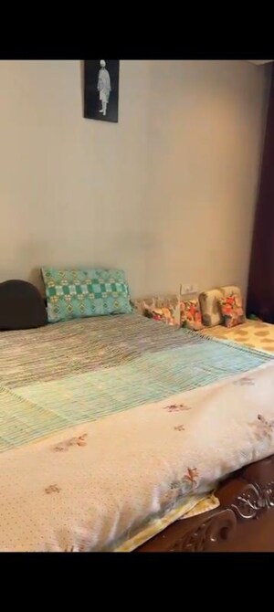 Bedroom in 3.5 BHK Apartment at Amanora Future Towers, Hadapsar – for Rent