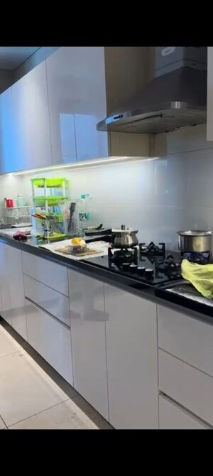 Kitchen in 3.5 BHK Apartment at Amanora Future Towers, Hadapsar – for Rent