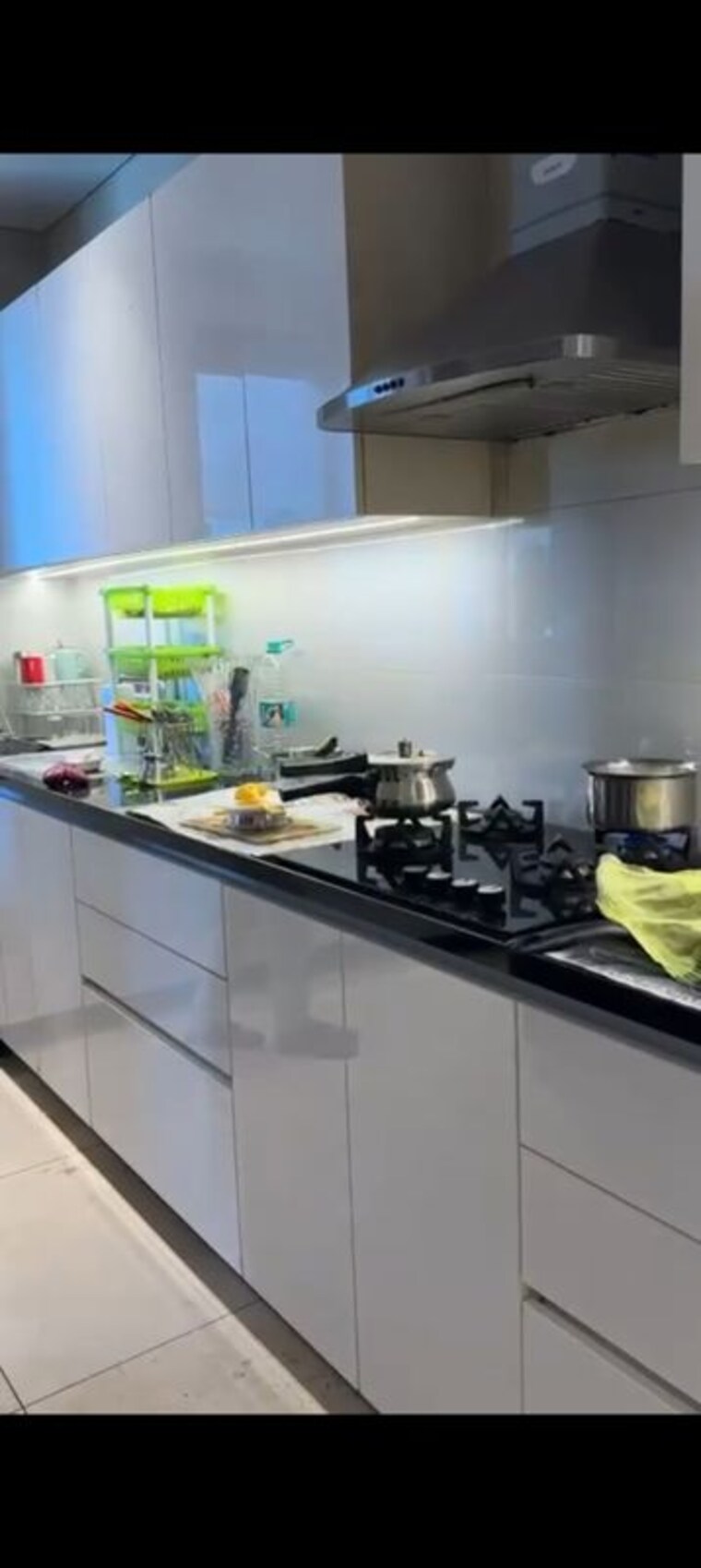 Kitchen, amanora-future-towers 3.5 Bedroom 1800 Sq.Ft. Apartment In Hadapsar Pune 10361065