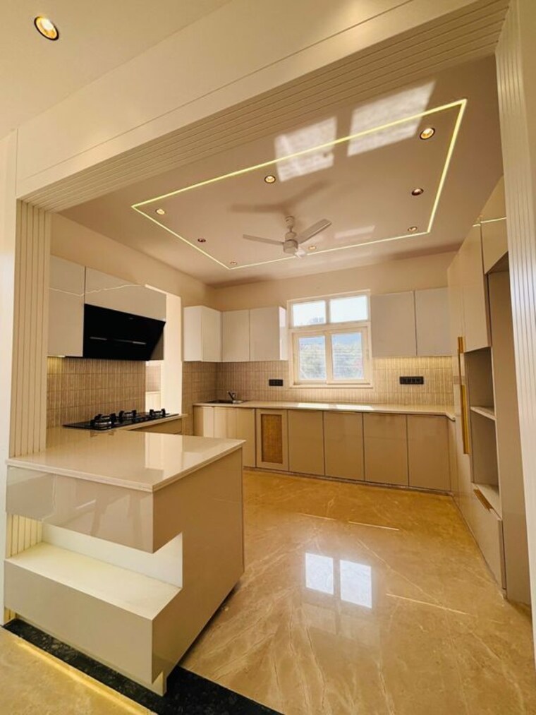 Kitchen, ansal-api-esencia 3 Bedroom 180 Sq.Yd. Builder Floor In Sector 67 Gurgaon 10361079