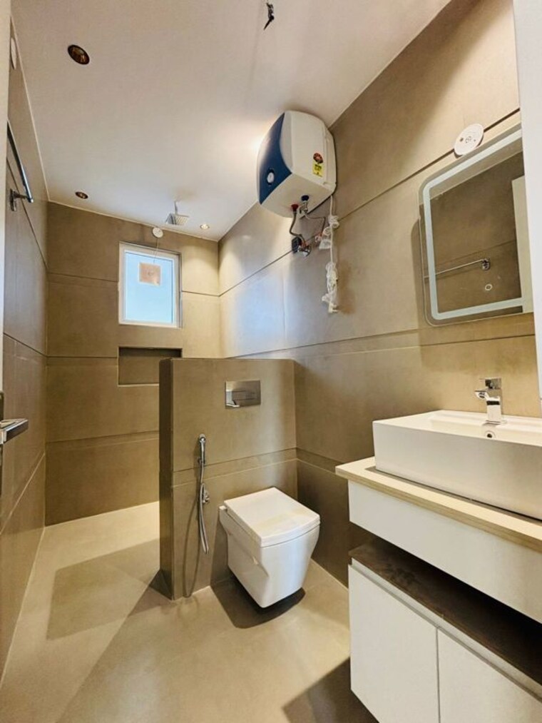 Bathroom, ansal-api-esencia 3 Bedroom 180 Sq.Yd. Builder Floor In Sector 67 Gurgaon 10361079