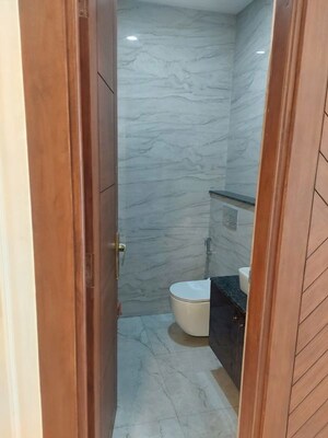 Balcony in 3 BHK Builder Floor at Sector 52 – for Rent