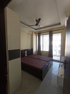 Kitchen in 3.5 BHK Apartment at Ram Shanti Apartment, Sector 52 – for Rent