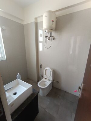 Bathroom in 3.5 BHK Apartment at Ram Shanti Apartment, Sector 52 – for Rent