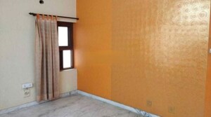 Room in 2 BHK Apartment at Rishita Manhattan, Gomti Nagar – for Rent
