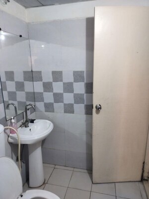 Bathroom in 2 BHK Apartment at Supertech Albaria, Sector 1 Greater Noida – for Rent