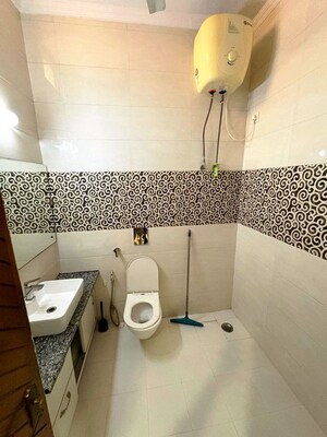 Attached Bathroom in 3 BHK Builder Floor at Kalkaji – for Rent