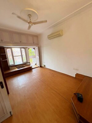 Master Bedroom in 3 BHK Builder Floor at Kalkaji – for Rent