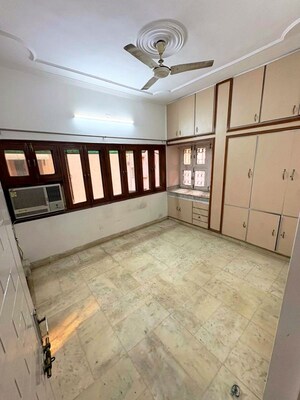 Master Bedroom in 3 BHK Builder Floor at Kalkaji – for Rent