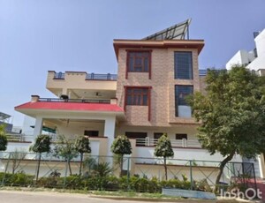 5 BHK Villa For Rent in Gomti Nagar