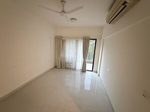 Bedroom in 4 BHK Apartment at Oxford Hallmark, Koregaon Park – for Rent