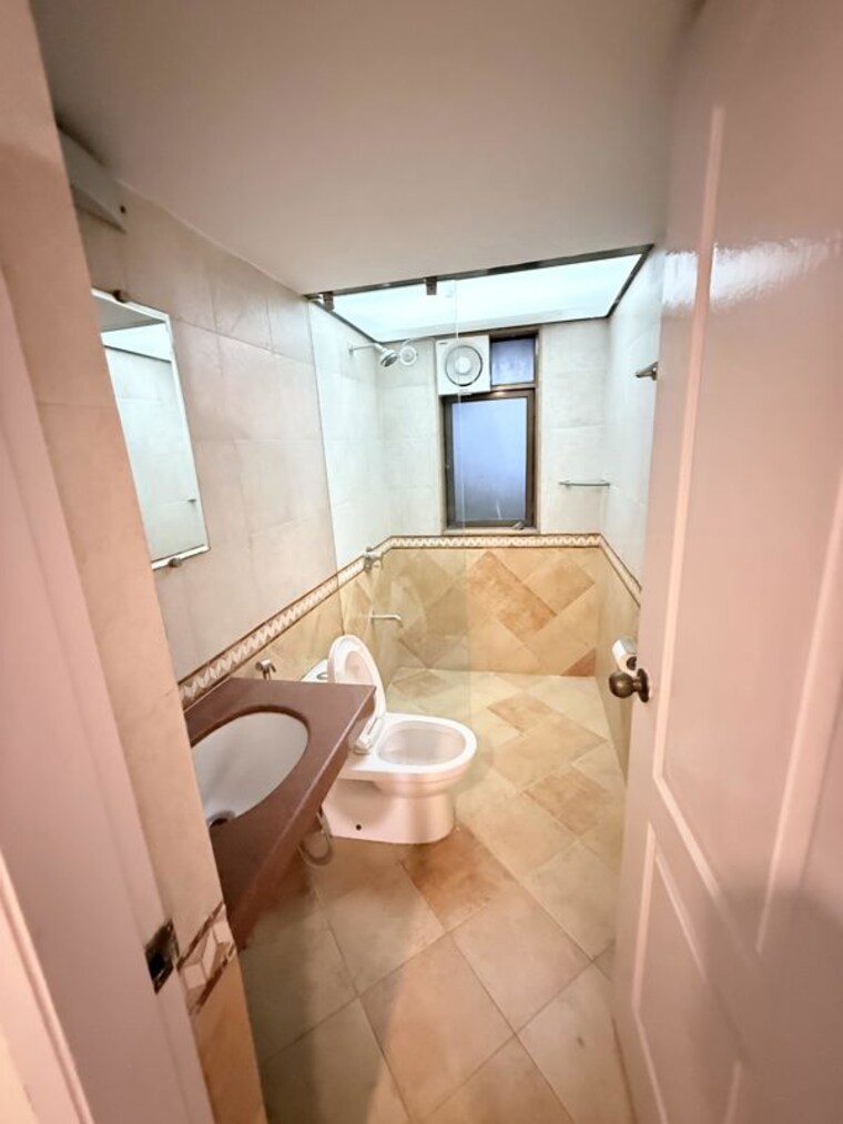 Bathroom, oxford-hallmark 4 Bedroom 2200 Sq.Ft. Apartment In Koregaon Park Pune 10361175