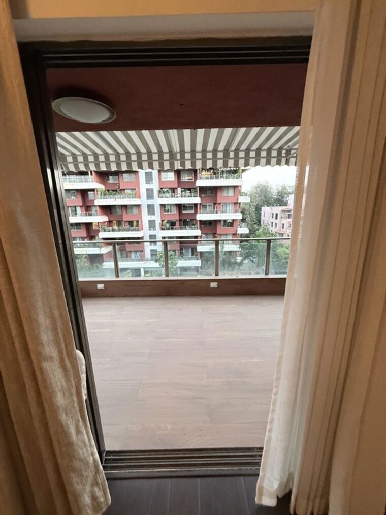 Balcony, oxford-hallmark 4 Bedroom 2200 Sq.Ft. Apartment In Koregaon Park Pune 10361175