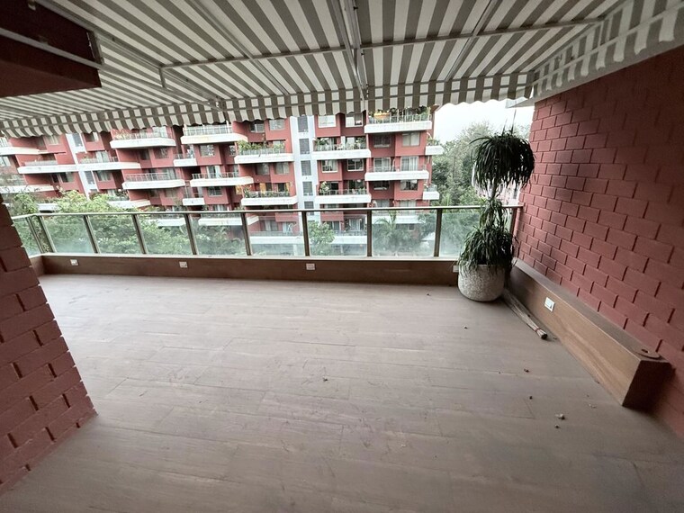 Balcony, oxford-hallmark 4 Bedroom 2200 Sq.Ft. Apartment In Koregaon Park Pune 10361175