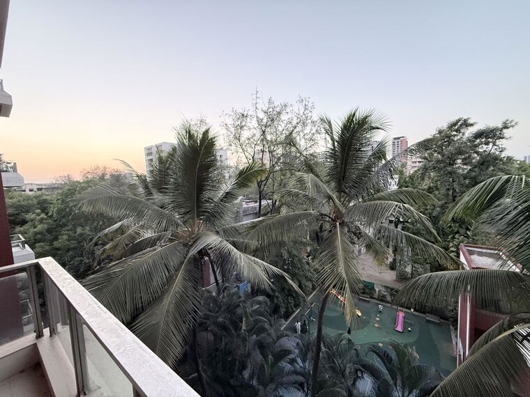 Garden, oxford-hallmark 4 Bedroom 2200 Sq.Ft. Apartment In Koregaon Park Pune 10361175