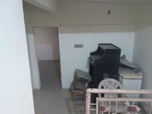 Team Area in 2.5 BHK Apartment at Chandkheda – for Rent