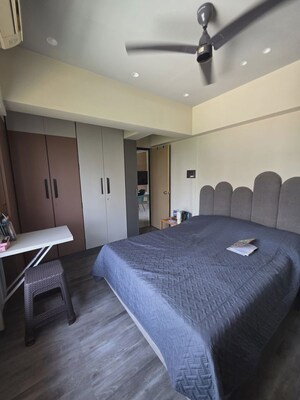 Bedroom in 1 BHK Apartment at Pratibha Swastik Plaza C Chs Ltd Avana, Chembur – for Rent