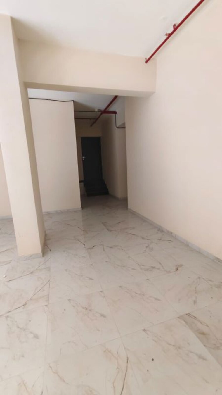 Nearby, worli Commercial Shop 400 Sq.Ft. In Worli Mumbai 10361218