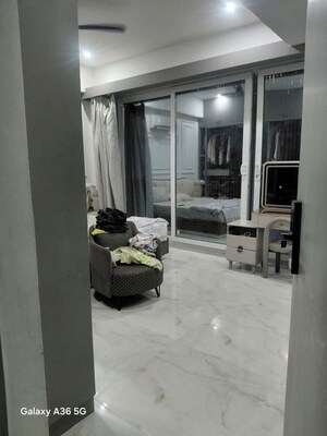 Parking in 3 BHK Builder Floor at Sector 13 – for Rent