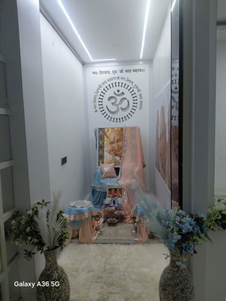 Living Room, sector 13 3 Bedroom 2000 Sq.Ft. Builder Floor In Sector 13 Gurgaon 10361219
