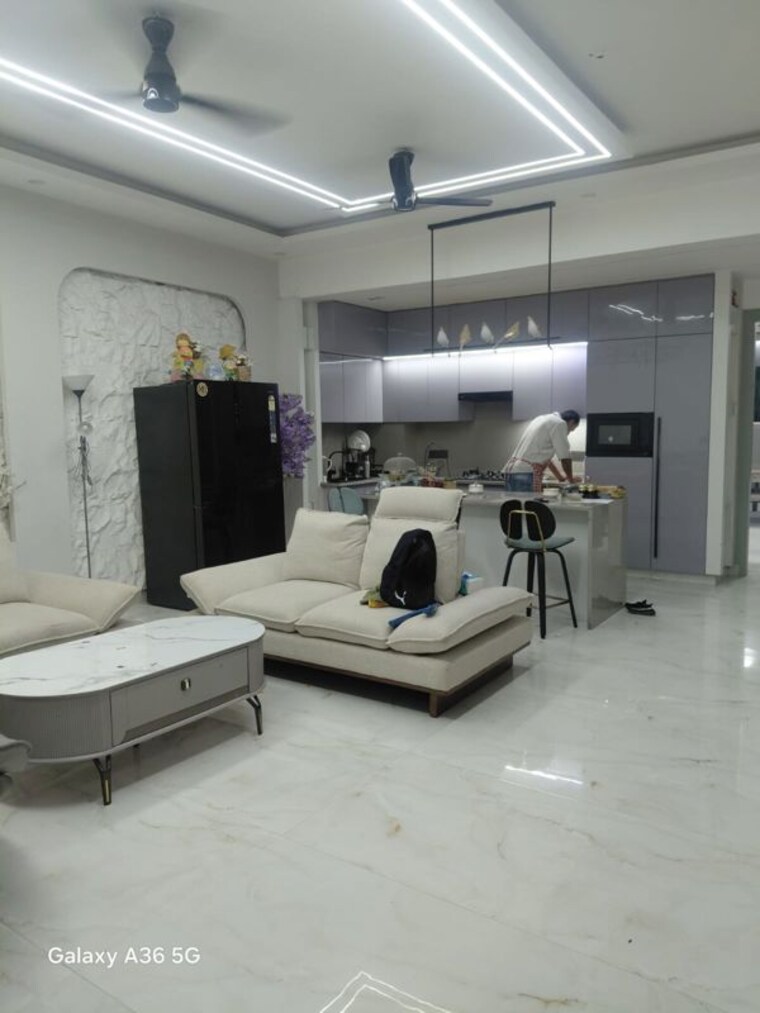 Living Room, sector 13 3 Bedroom 2000 Sq.Ft. Builder Floor In Sector 13 Gurgaon 10361219