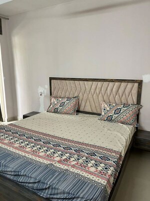 Bedroom in 3 BHK Apartment at Ansal Sushant Golf City Celebrity Greens, Sushant Golf City – for Rent