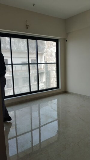 Room in 2 BHK Apartment at Sugee Sukrut, Dadar West – for Rent