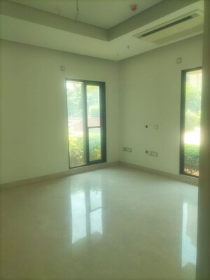 Room in 3 BHK Apartment at Aparna One Pokkulwada, Shaikpet – for Rent