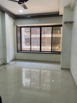 Room in 2 BHK Apartment at Krishna Leela CHS Goregaon, Goregaon West – for Rent