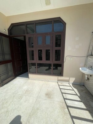 Bedroom in 1 BHK Builder Floor at Sector 23 – for Rent