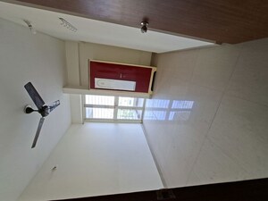 Bedroom in 2 BHK Apartment at Kamgar Putala Vasahat – for Rent