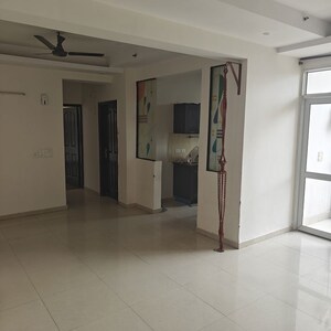 Building Lobby in 3.5 BHK Apartment at Prateek Wisteria, Sector 77 – for Rent
