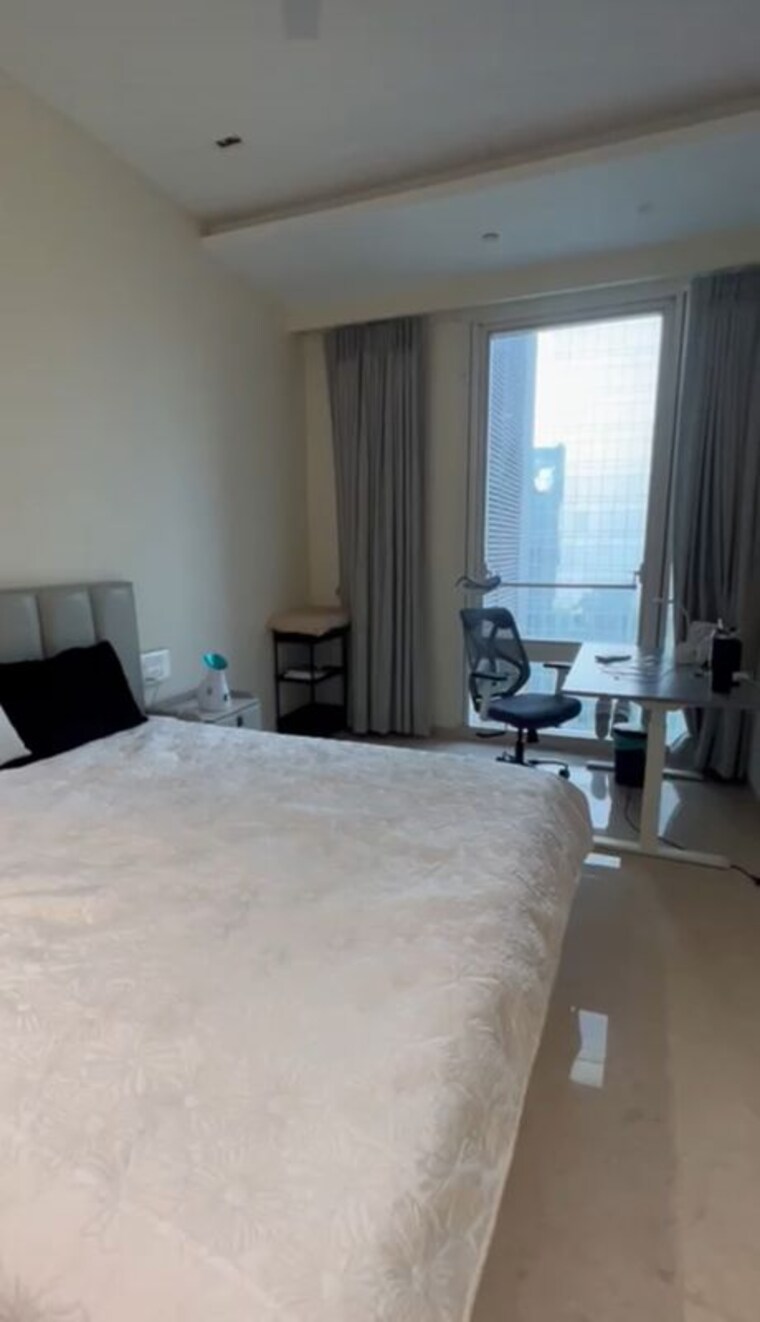 Bedroom, indiabulls-blu-tower-a 3 Bedroom 2130 Sq.Ft. Apartment In Worli Mumbai 10361298