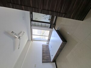 Bedroom in 2 BHK Apartment at Kamgar Putala Vasahat – for Rent