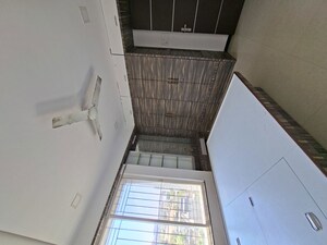 Bedroom in 2 BHK Apartment at Kamgar Putala Vasahat – for Rent