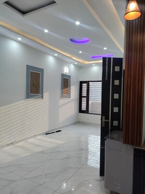 Room in 4 BHK Independent House at Bhabat – for Sale