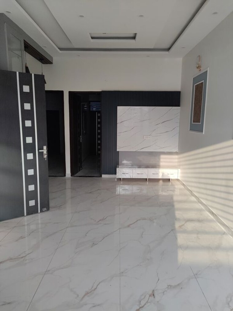 undefined, bhabat 4 Bedroom 118 Sq.Yd. Independent House In Bhabat Zirakpur 10361392