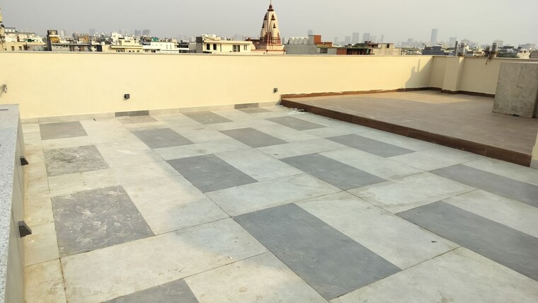 Swimming Pool, greenwood-city 5 Bedroom 270 Sq.Yd. Builder Floor In Sector 40 Gurgaon 10361415