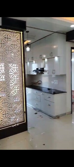 2 BHK Apartment For Rent in Samridhi Luxuriya Avenue, Sector 150