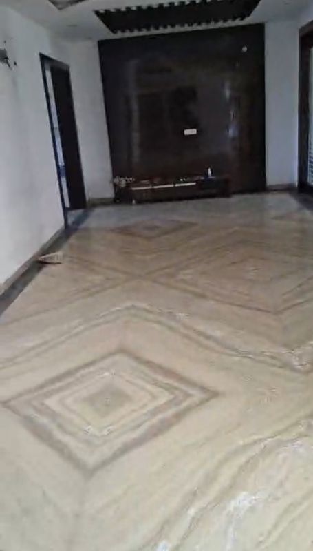 3 BHK + Servant Room Independent House For Rent in Sector 26