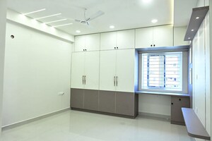 Room in 3 BHK Apartment at Fortune Green Homes Sapphire, Tellapur – for Rent