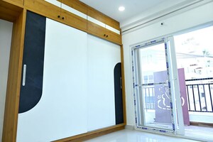 Room in 3 BHK Apartment at Fortune Green Homes Sapphire, Tellapur – for Rent